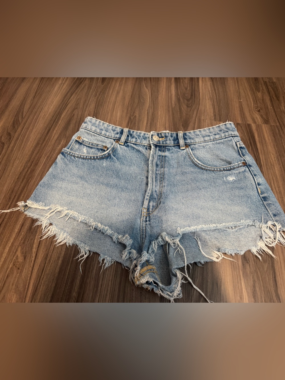 Zara Denim Shorts- Size 10